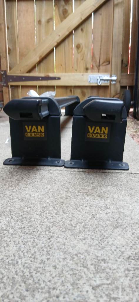 Van gaurd roof bars