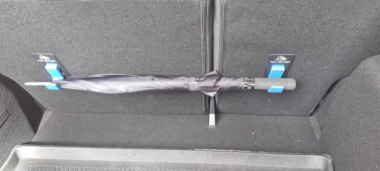 Car umbrella holder
