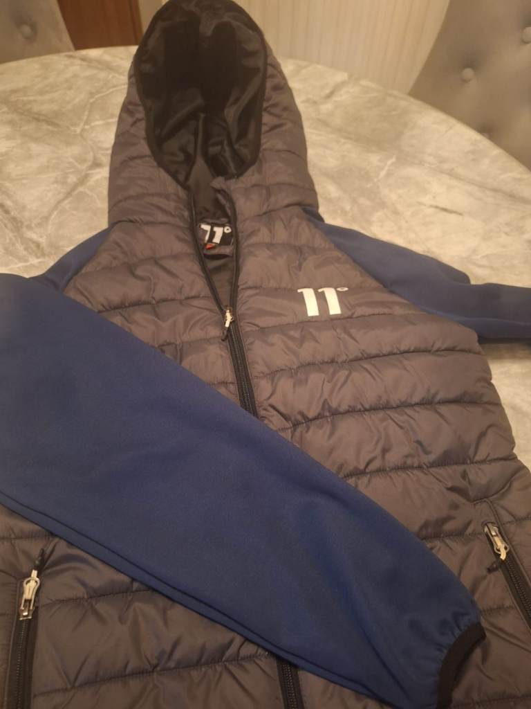 11 degrees coat 