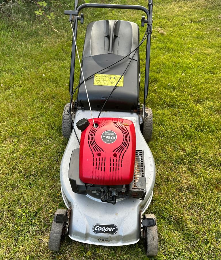 Coopers 19”cut petrol lawnmower powered by Mountfield serviced sharpened 150cc mower 