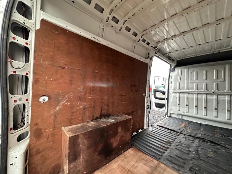 2018 Peugeot Boxer 2.0 BlueHDi H2 Professional Van 130ps PANEL VAN DIESEL Manual