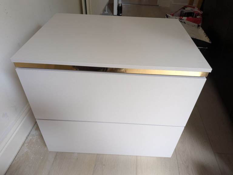 Chest of Drawers & Bedside tables set