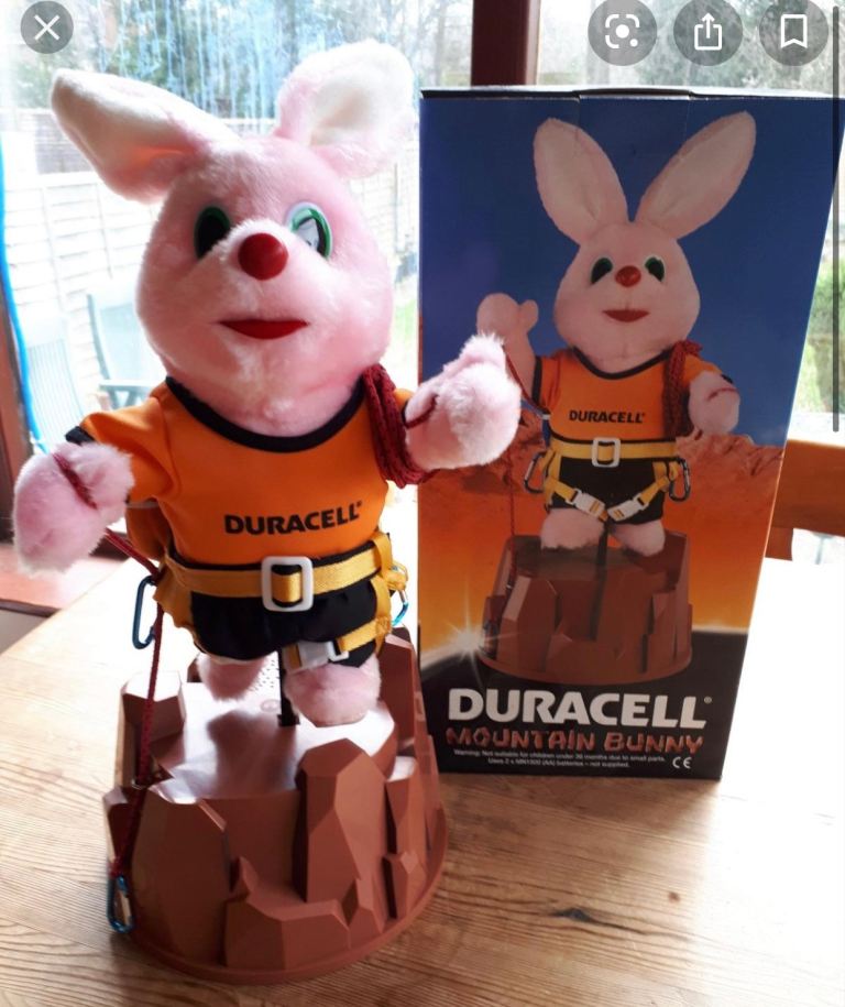 Vintage 25yr old Duracell Mountain Climbing mechanical Bunny.Sell  £35