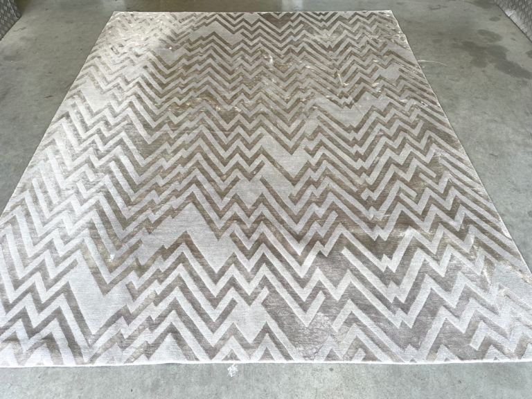 Large Rug by The Rug Company, by George Smith | RRP £4,952