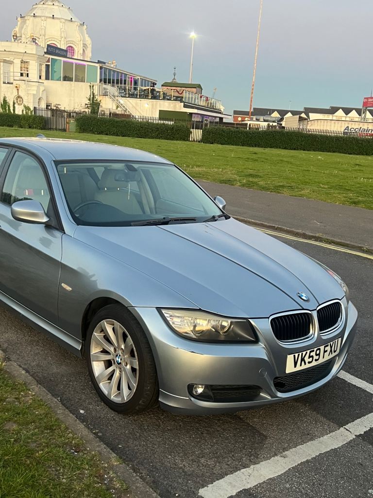 BMW, 3 SERIES, Saloon, 2009, Manual, 1995 (cc), 4 doors