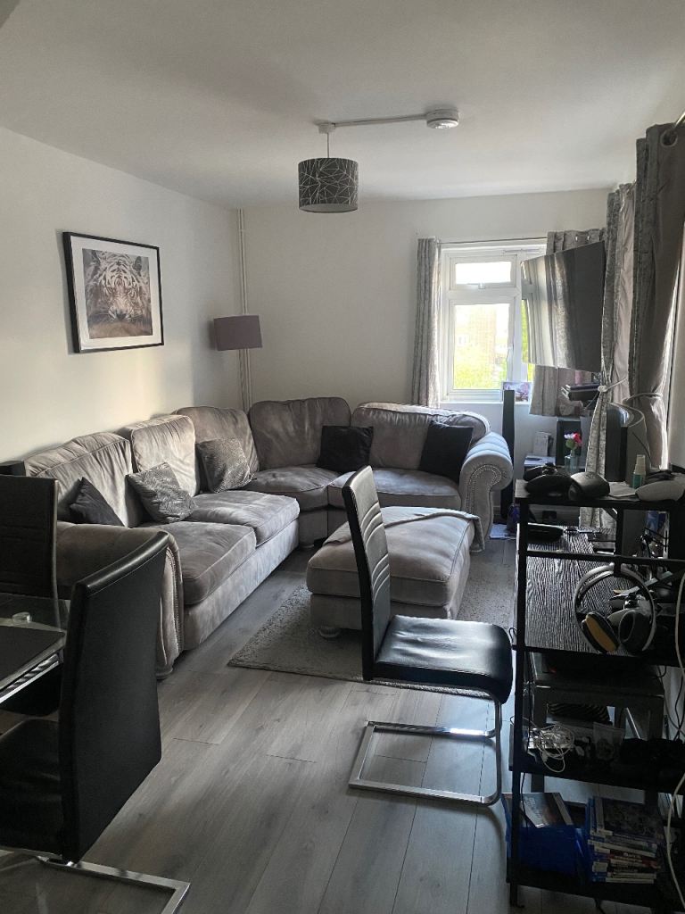 2 double bedroom maisonette in the heart of Greenwich London 