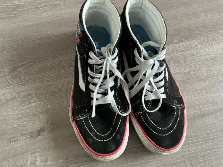 Vans Sk8-Hi Trainers – Black & Pink, Good Condition size 7.5