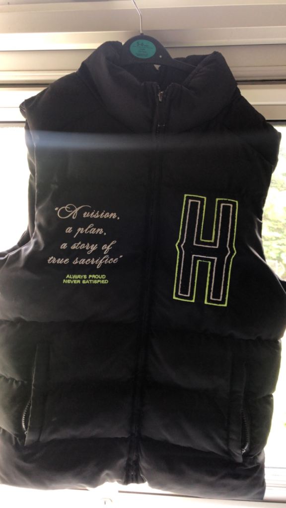 Hoodrich gilet/ bodywarmer amazing condition- black & green 