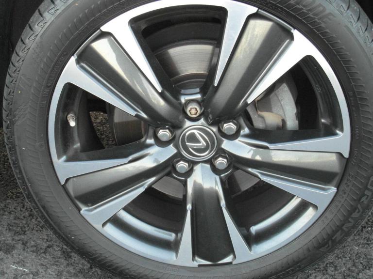 2020 Lexus UX 2.0 250h Premium SUV 5dr Petrol Hybrid E-CVT Euro 6 (s/s) (184 ps) ESTATE Petrol/El...