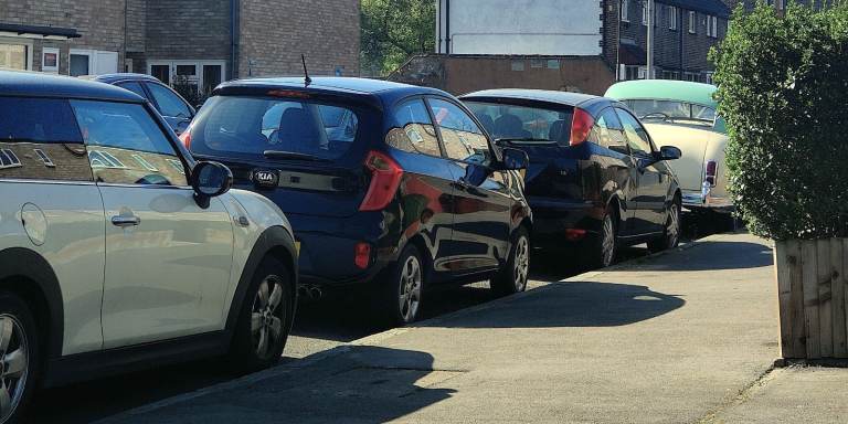 Kia, PICANTO, Hatchback, 2012, Manual, 998 (cc), 3 doors