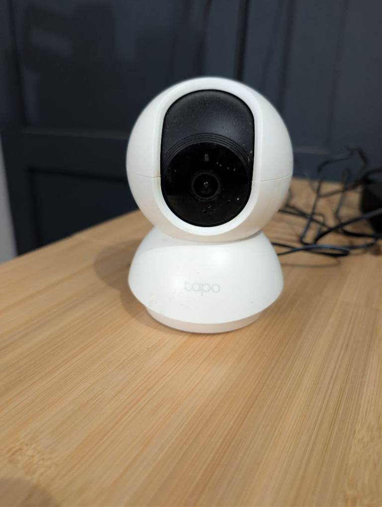 Tapo Indoor Wi-Fi Camera 2K 