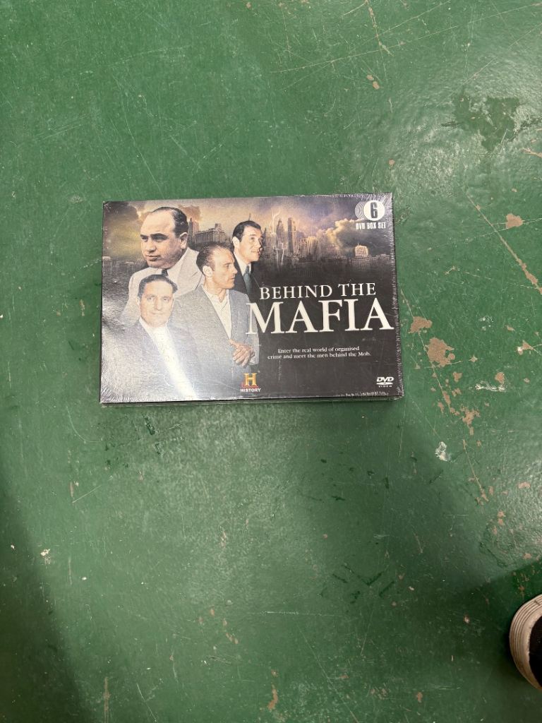 Behind the Mafia DVD Box Set - History Channel, Brand New