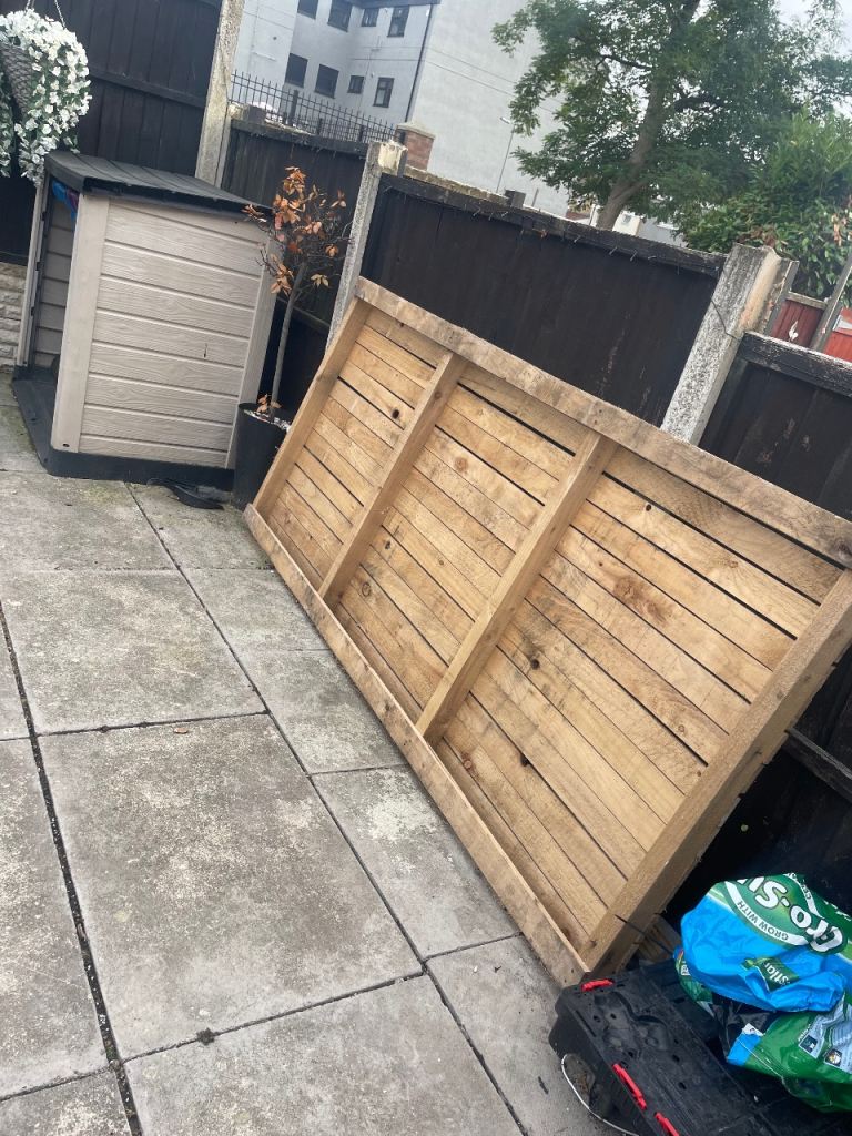 FREE!!! Large Wooden Panel/ palette 