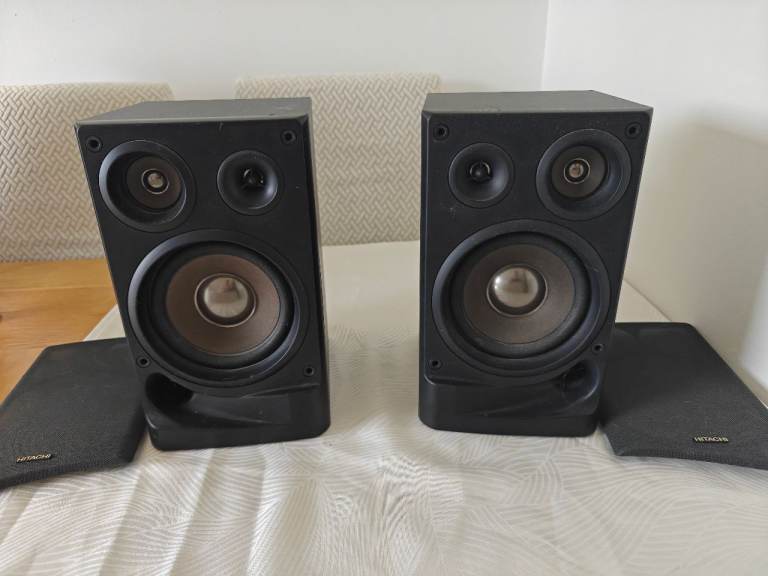Hitachi Speakers HS-AX10 (Bookshelf speaker system)