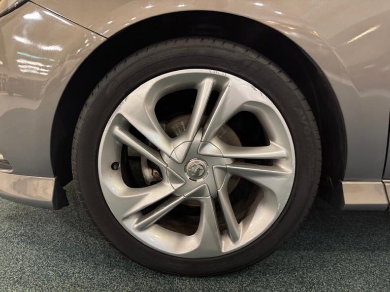 2015 Vauxhall Corsa 1.4 SRi Vx-line 5dr HATCHBACK PETROL Manual