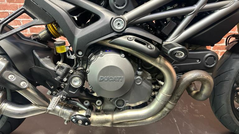 2013 Ducati Monster 1100 Evo ABS DTC ROADSTER Petrol Manual