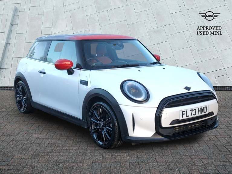 2023 MINI Hatch 3-Door  Cooper Exclusive Hatchback Petrol Automatic