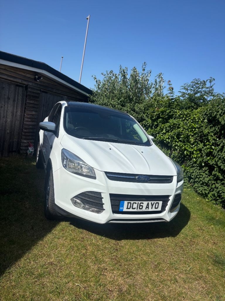 Ford, KUGA, Hatchback, 2016, Manual, 1997 (cc), 5 doors