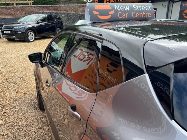 2017 Renault Captur 0.9 TCe ENERGY Dynamique S Nav Euro 6 (s/s) 5dr HATCHBACK Petrol Manual