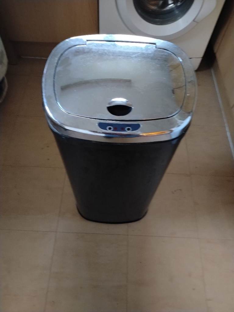Electric bin 