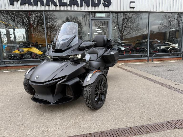 2022 CAN-AM SPYDER RT LIMITED 1330cc 6 speed semi automatic trike Carbon black