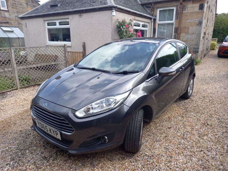 Ford, FIESTA, Hatchback, 2015, Manual, 1241 (cc), 3 doors