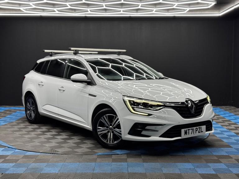 2022 Renault Megane 1.5 Blue dCi Iconic 5dr ESTATE DIESEL Manual