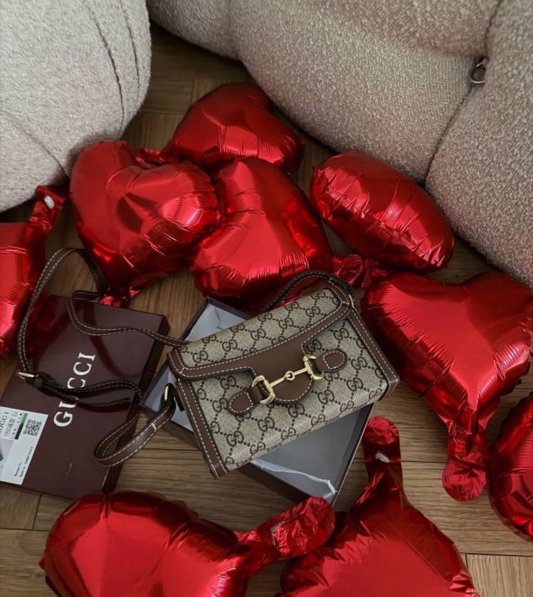 Gucci handbag