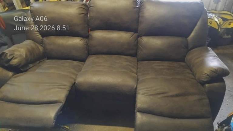 Comfortable Brown Reclining Sofa – Good Condition