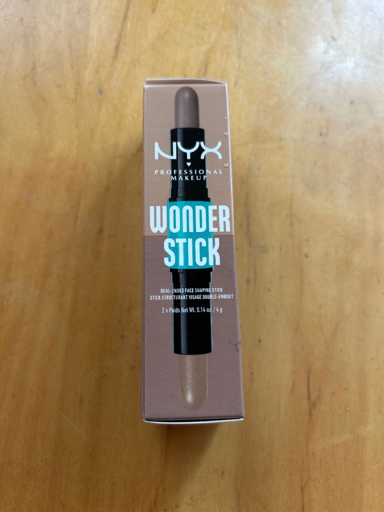 Wonder stick make up 
