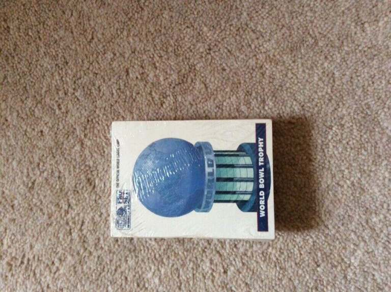 Official Pro Set 1991 World Bowl Trophy Cards