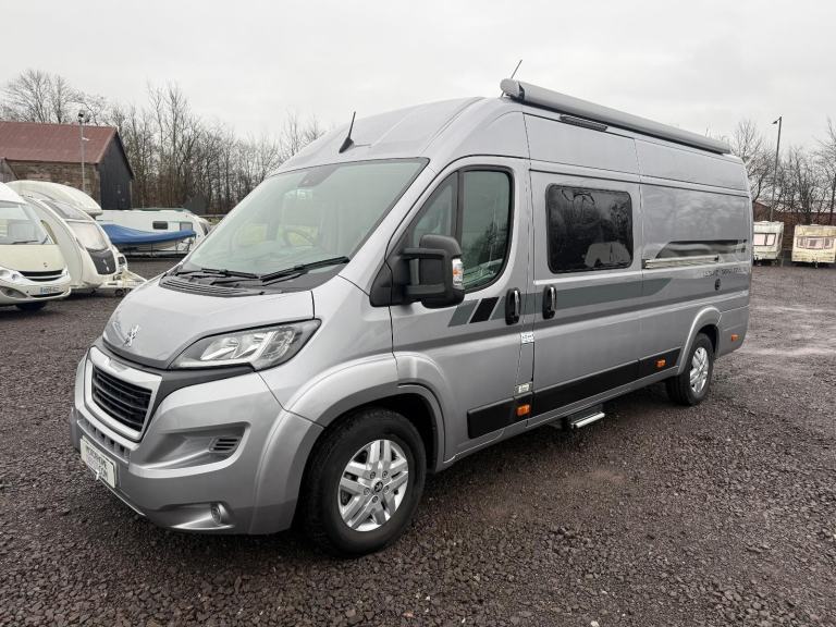 Moto-Trek Leisure-Treka EB Elite 2 Berth Front Lounge 2022 Campervan For Sale 