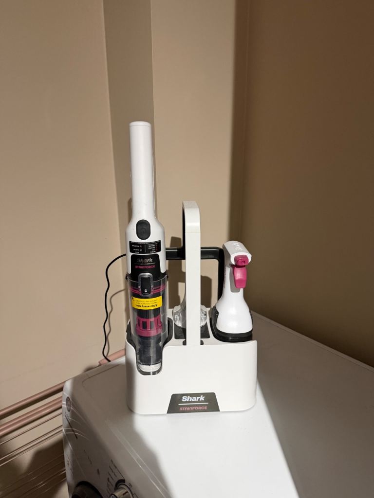 Shark Cordless Handheld Vacuum Cleaner with Accessories