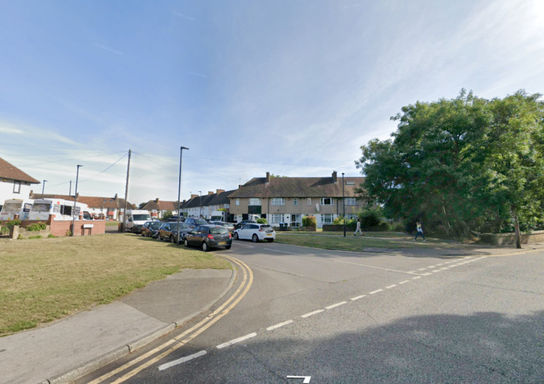 BENEFITS ACCEPTED - Studio Flat Available in Waltham Cross Enfield EN1