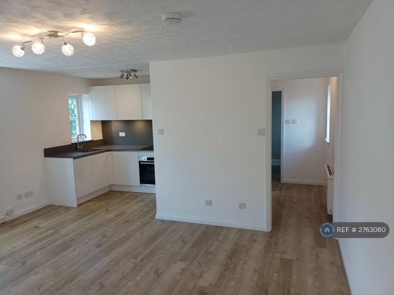 1 bedroom flat in Devonshire Mews, Cambridge, CB1 (1 bed) (#2763080)