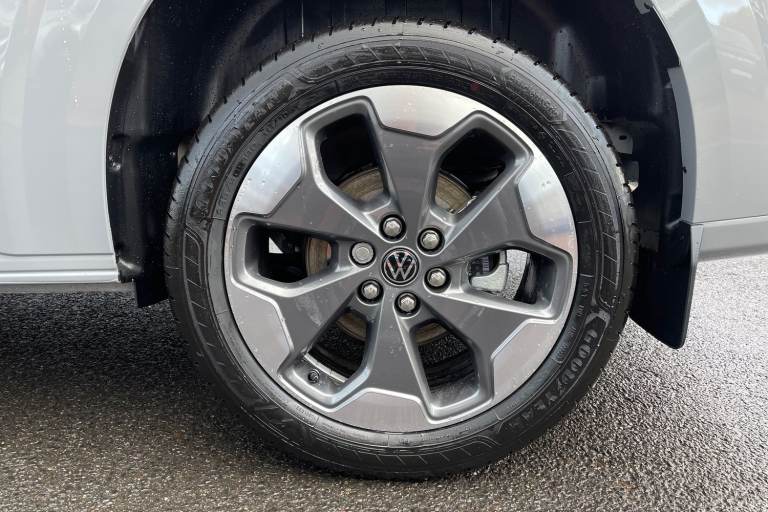 2025 Volkswagen Transporter 2.0 TDI 170PS Commerce Pro Van Auto-Tailgate Van DIESEL Automatic