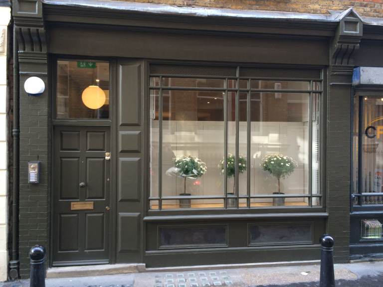 A beautiful Office/showroom to let in Clerkenwell - on two floors 