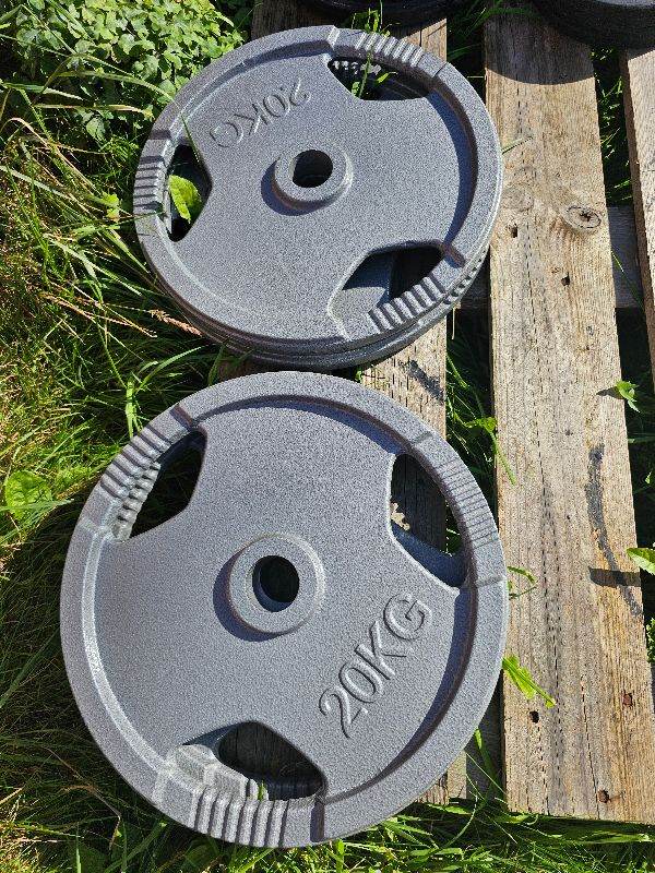 20KG Weight Plates - Grey, Good Condition