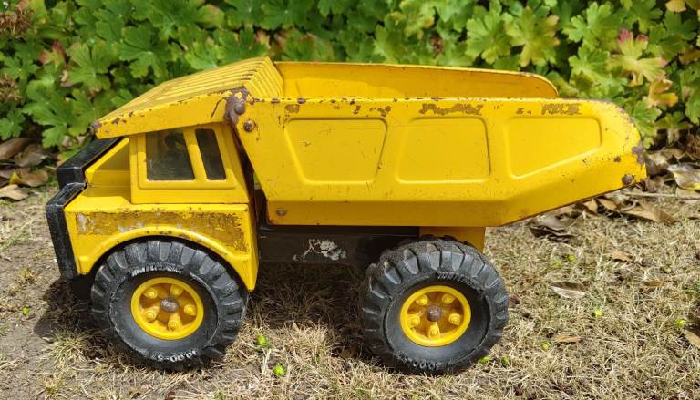 Vintage Matchbox large metal Tipper truck Yellow 40.00-57