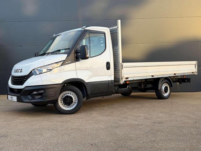 IVECO DAILY 2.3D HPI 14V 35S 3450 HiMatic MWB Euro 6 (s/s) 2dr 2021