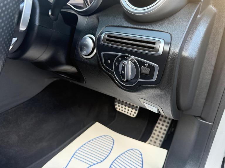 2018 Mercedes-Benz C Class 2.1 C220d AMG Line Cabriolet G-Tronic+ Euro 6 (s/s) 2dr CONVERTIBLE Di...