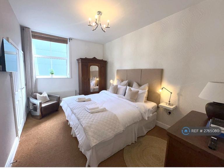 2 bedroom flat in Ashton, Bristol, BS3 (2 bed) (#2765080)