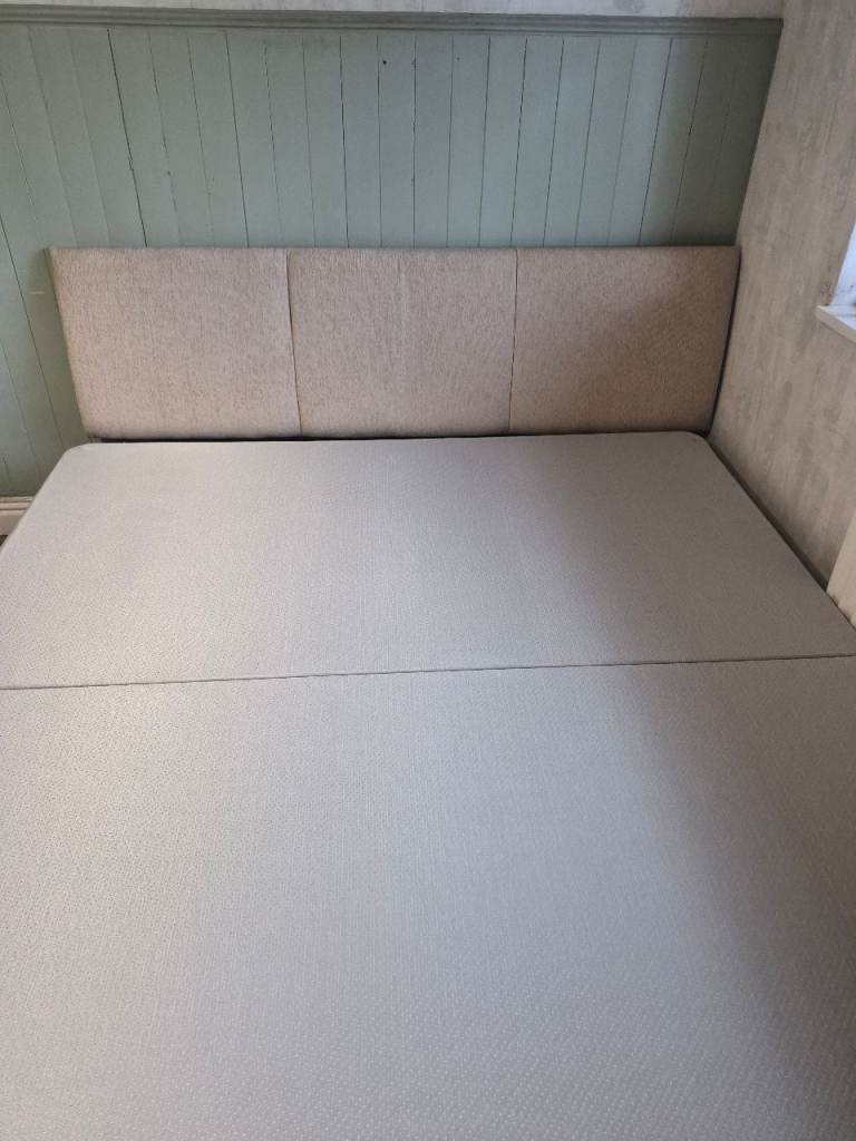 Silent night super king size divan bed with 4 internal drawers and headboard.