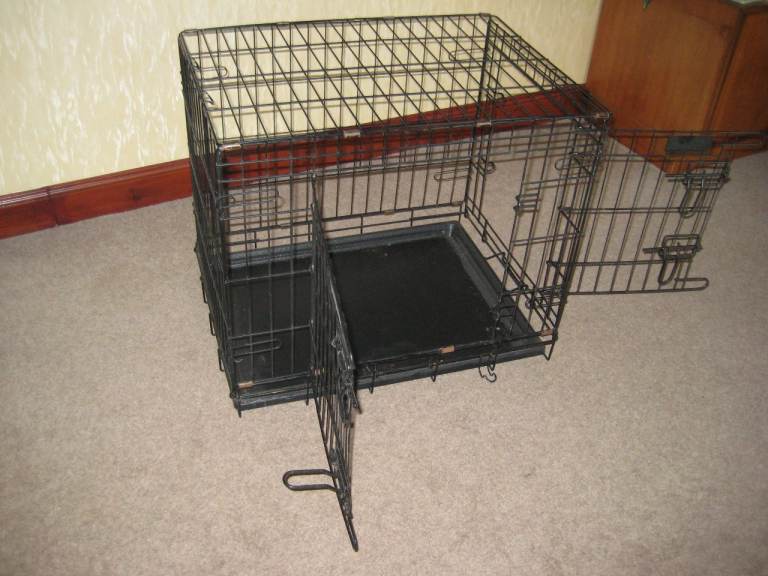 Pet cage for small dog or puppy