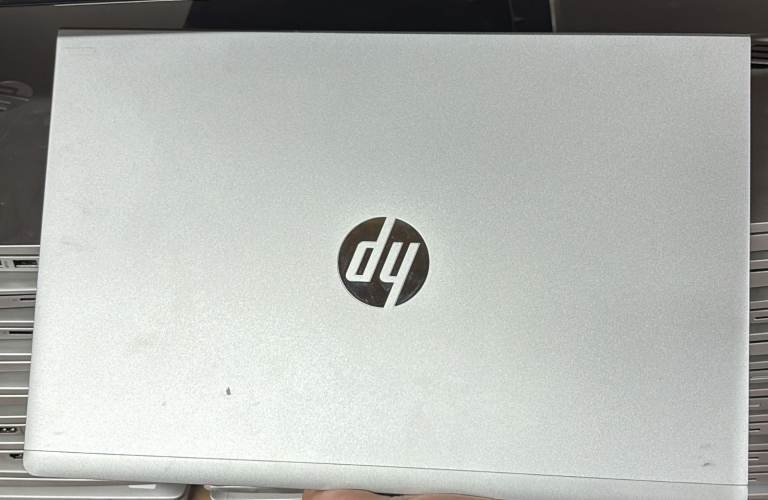 Bulk Dell HP Lenovo Microsoft Surface Laptops | Wholesale & Export Deals