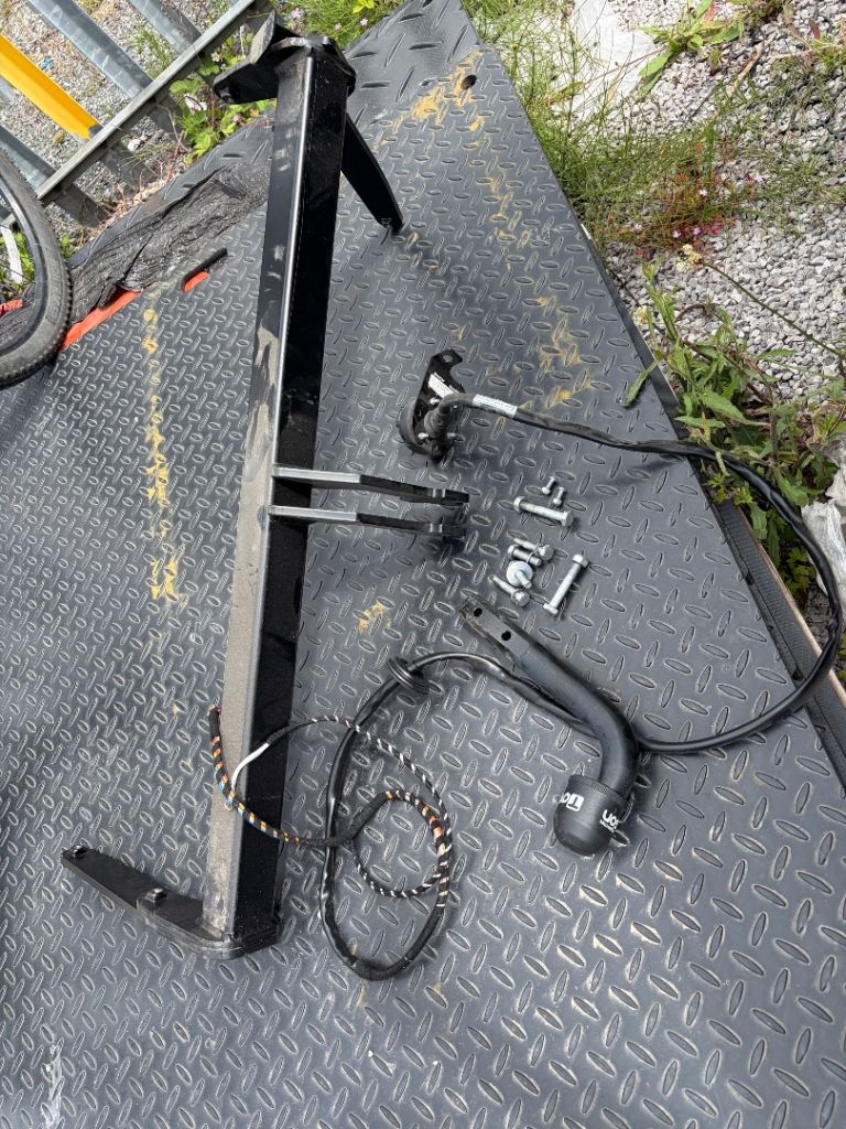 Towbar Curpa Tavascan