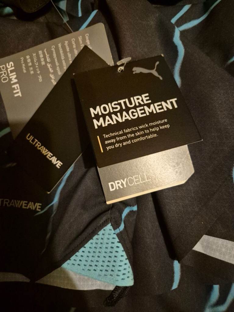 VERY RARE MAN CITY TOP MEN XL 100%ULTRAWEAVE 