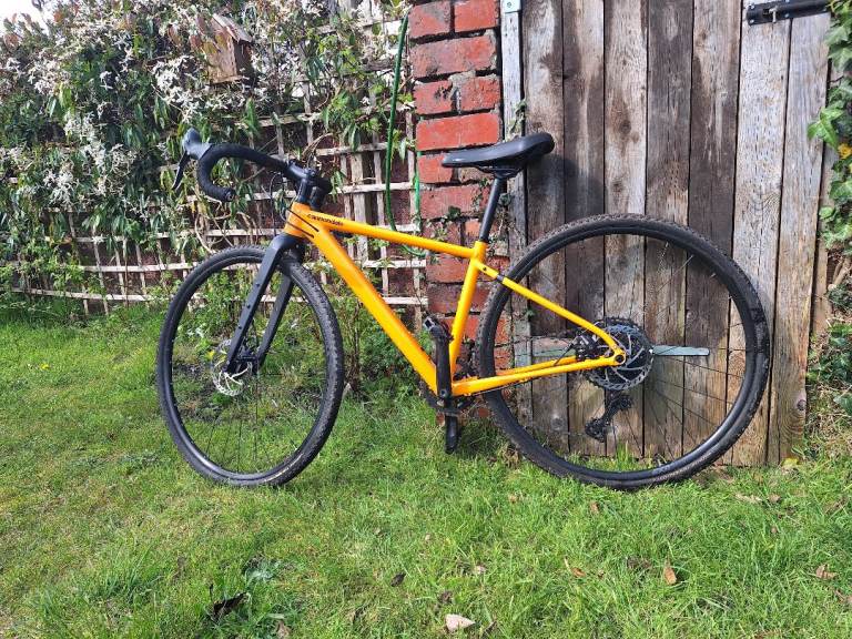 Cannondale Topstone 4 Gravel Bike 2023 Mango Size xs