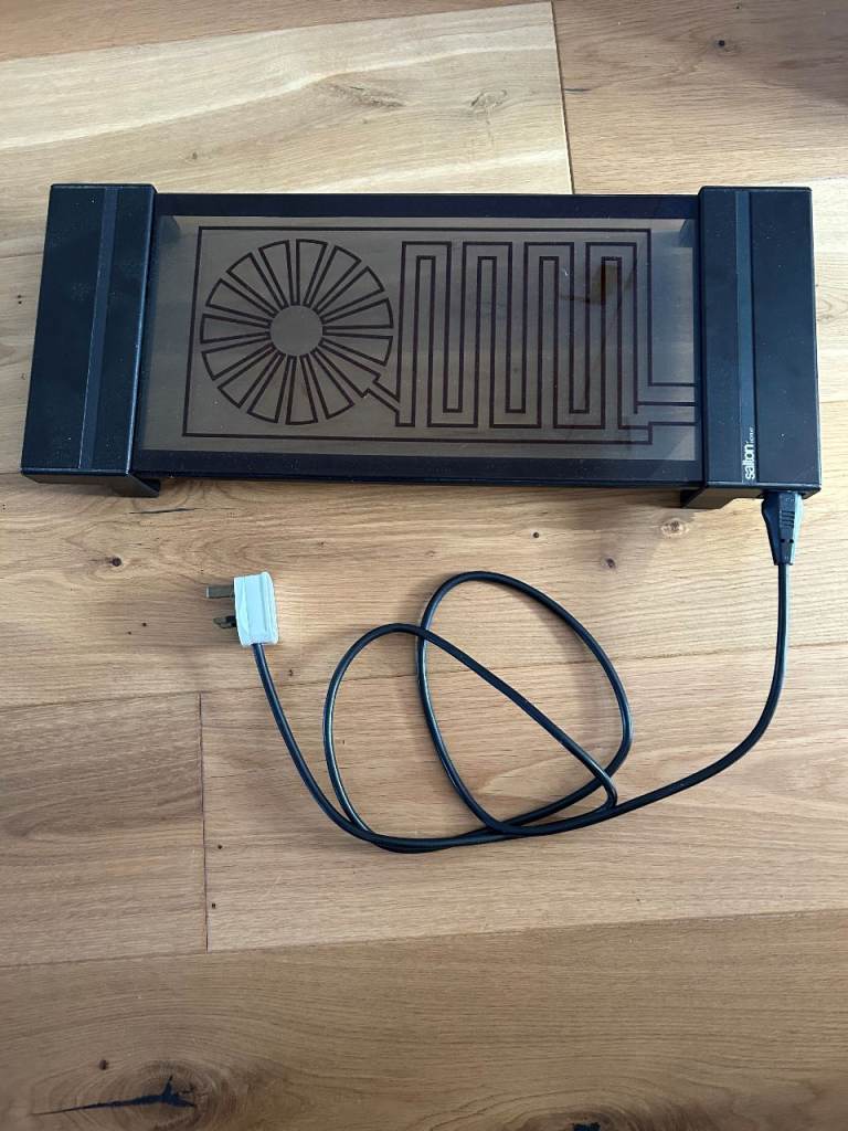 Vintage Salton HOTRAY model ET2, glass heating tray. Made in the UK.