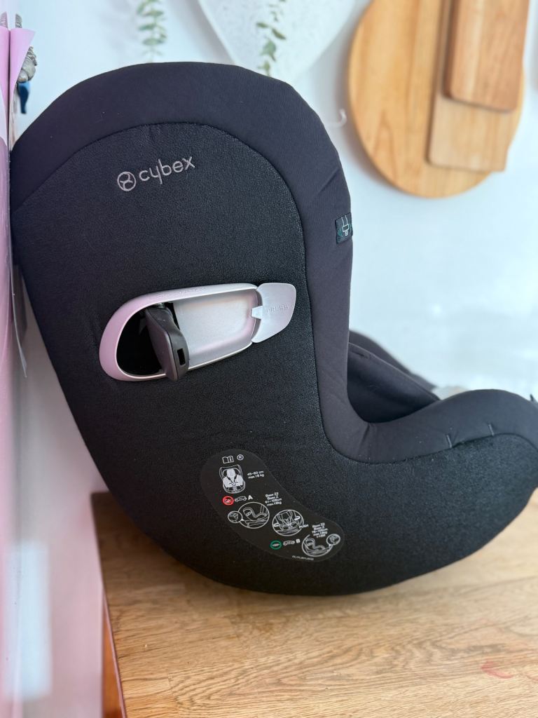 Cybex Sirona Z i-Size Car seat & Base Z i-Size rotating isofix Base 